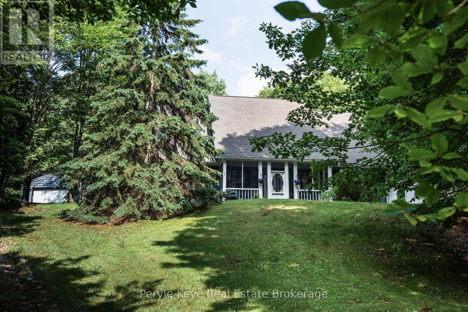 125 Clarke Crescent, Huntsville, Ontario  P0B 1L0 - Photo 3 - X13517112