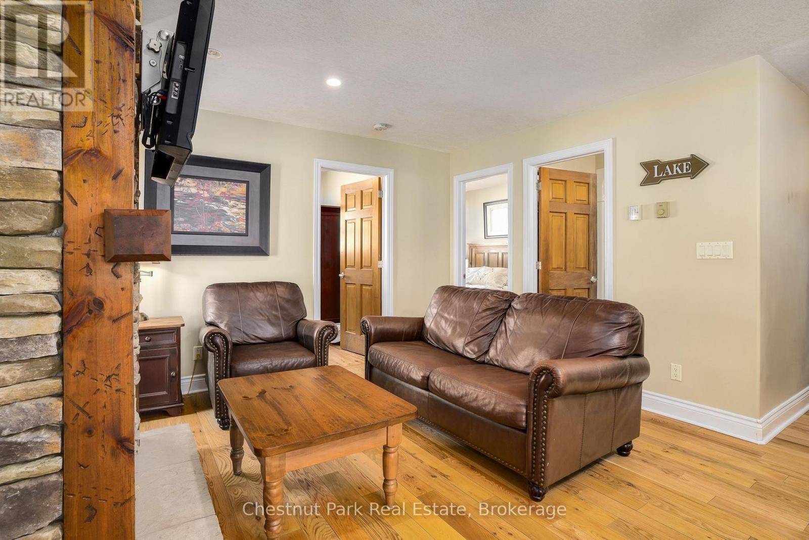 1052 Rat Bay 103-1 Road, Lake Of Bays, Ontario P1H 2J6 - Photo 4 - X13517294