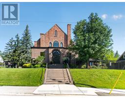 45 MCMURRAY STREET, Bracebridge, Ontario