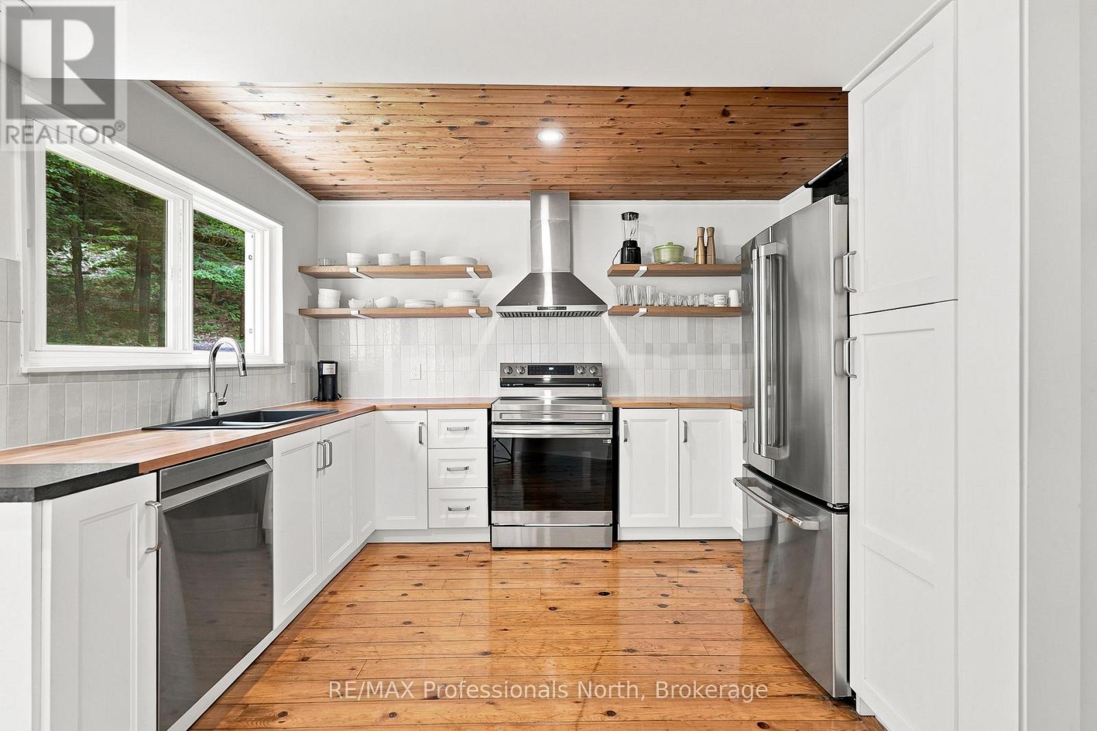 869 North Mary Lake Road, Huntsville, Ontario  P1H 1S4 - Photo 27 - X13519536