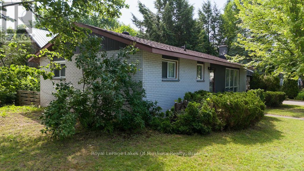 880 Sarah Street N, Gravenhurst, Ontario  P1P 1E2 - Photo 38 - X13520160