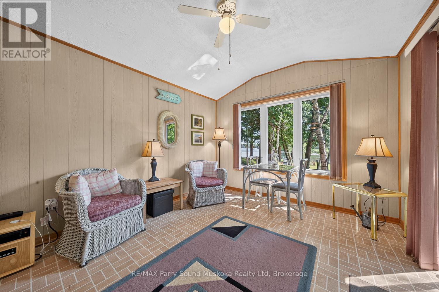 101 Chain Of Lakes Road, Seguin, Ontario  P2A 2W9 - Photo 18 - X13522334