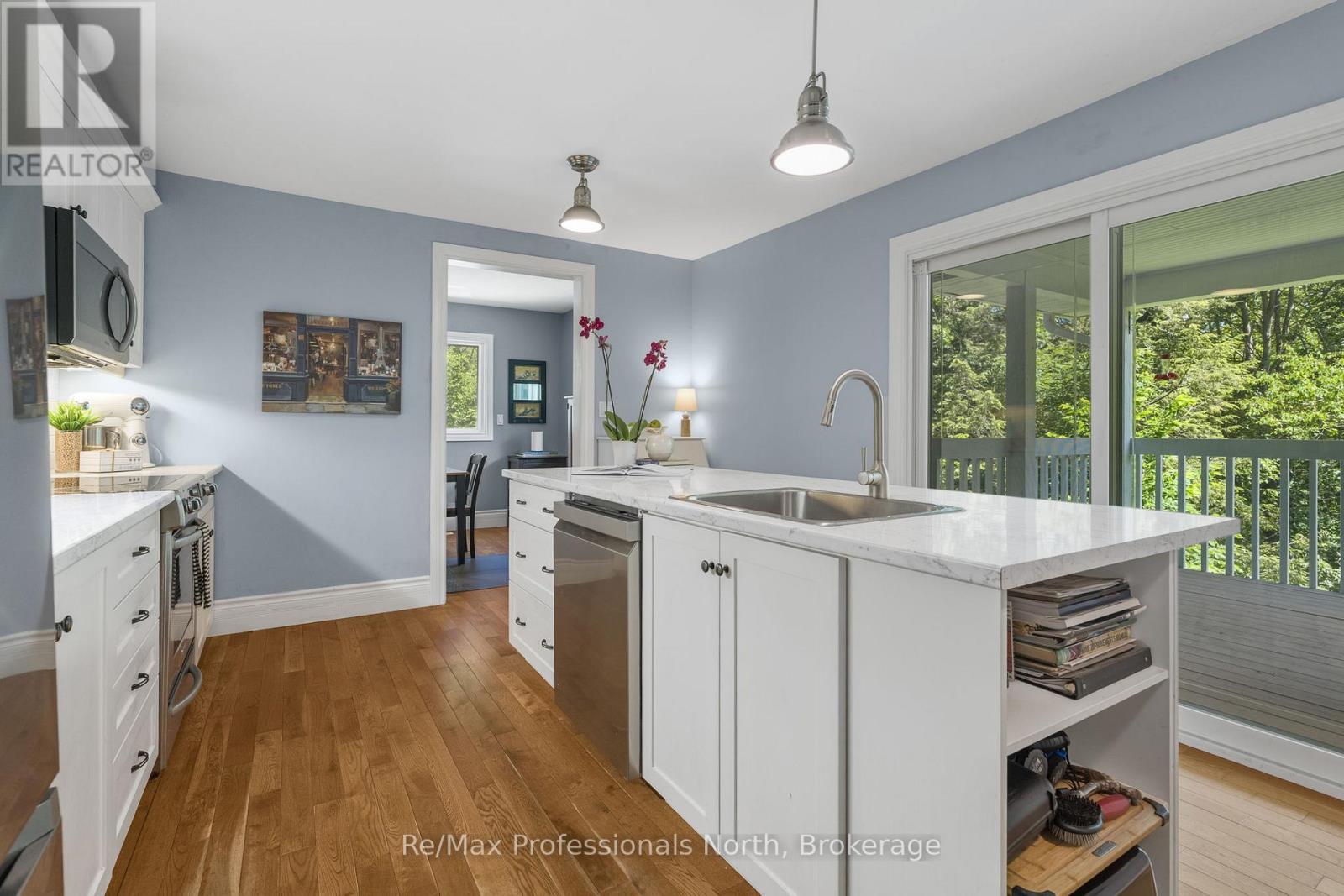 1032 Bradley Road, Muskoka Lakes, Ontario P1P 1R2 - Photo 13 - X13524250