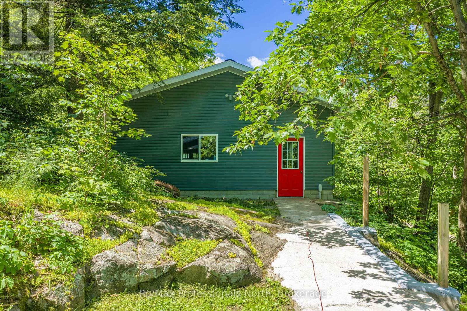 1032 Bradley Road, Muskoka Lakes, Ontario P1P 1R2 - Photo 39 - X13524250