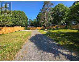 11 SILVER STREET, Huntsville, Ontario