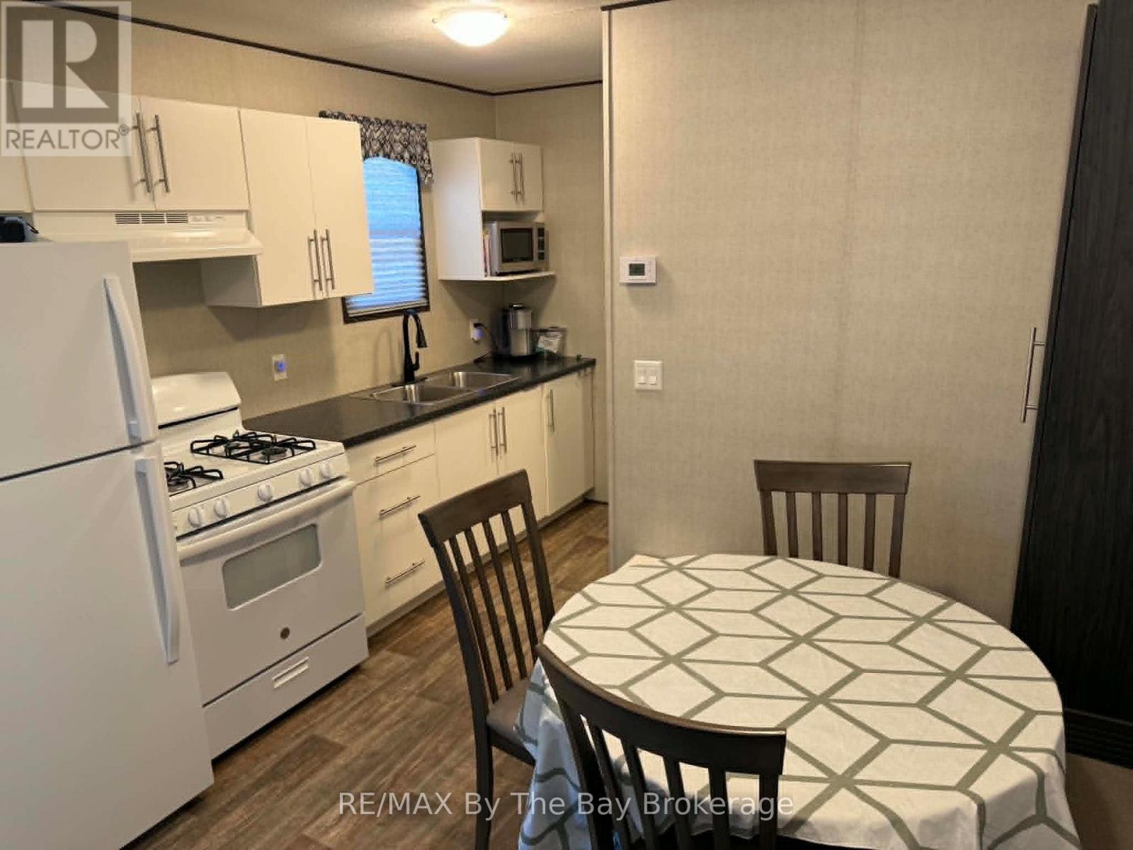 210 - 1082 Shamrock Marina Road, Gravenhurst, Ontario  P0E 1N0 - Photo 14 - X13531270
