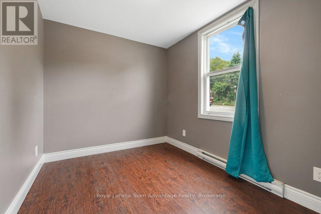 41 Emily Street, Parry Sound, Ontario  P2A 2P6 - Photo 11 - X13531312