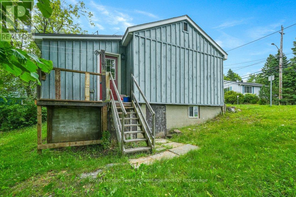 41 Emily Street, Parry Sound, Ontario  P2A 2P6 - Photo 17 - X13531312