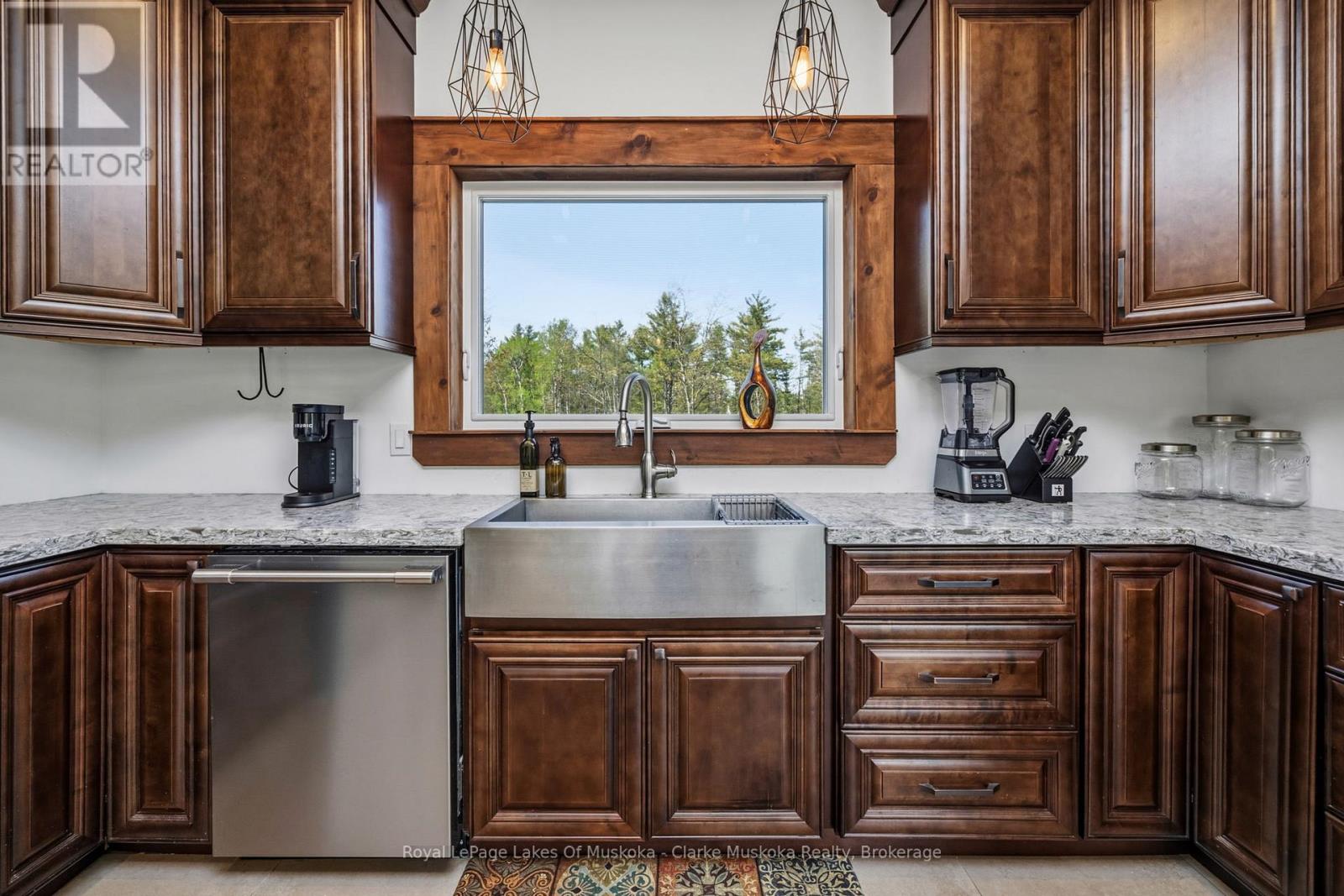 2517 Southwood Road, Gravenhurst, Ontario P0E 1G0 - Photo 13 - X13532184