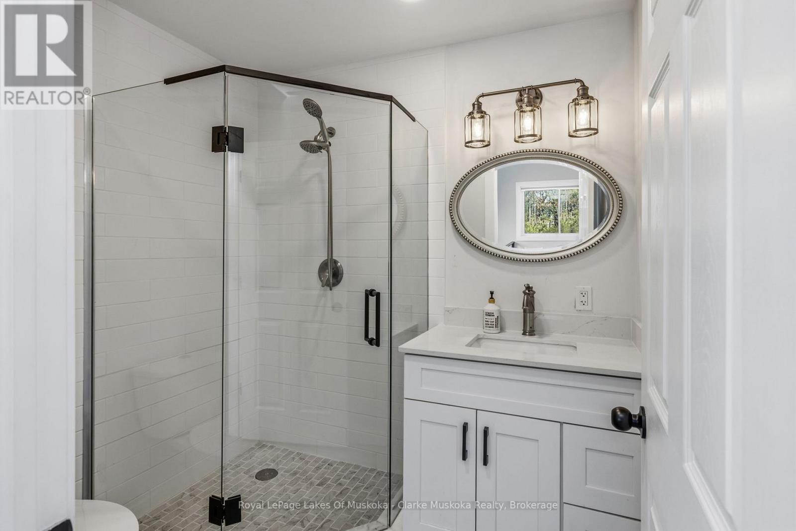 2517 Southwood Road, Gravenhurst, Ontario P0E 1G0 - Photo 43 - X13532184