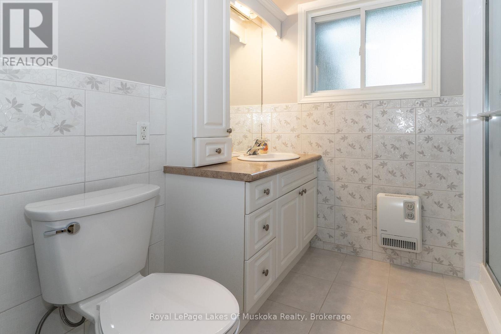 130 Robinson Avenue, Gravenhurst, Ontario P1P 1R5 - Photo 24 - X13532484