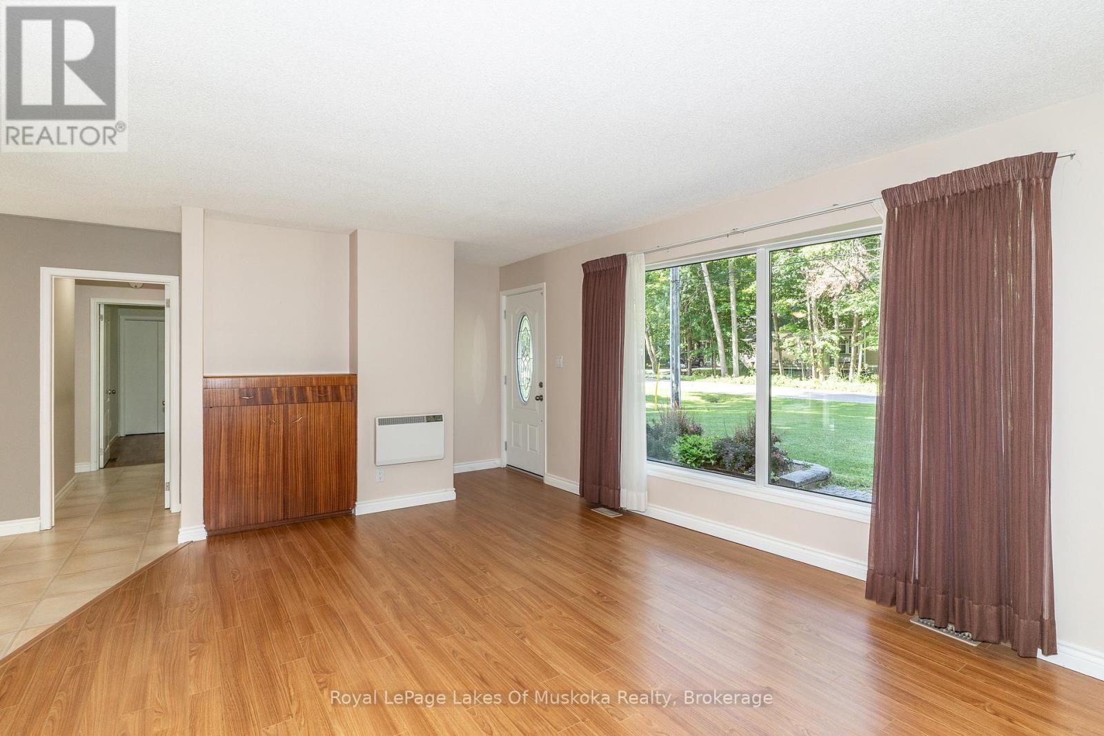 130 Robinson Avenue, Gravenhurst, Ontario P1P 1R5 - Photo 6 - X13532484