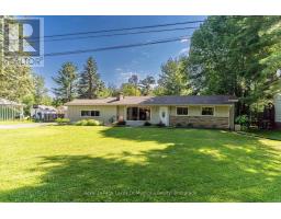 130 ROBINSON AVENUE, Gravenhurst, Ontario