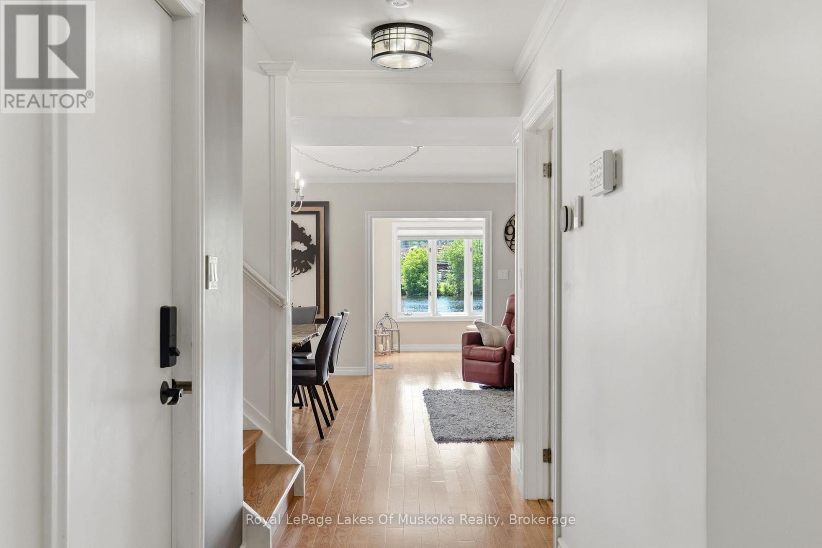 21 John Street, Huntsville, Ontario  P1H 1H2 - Photo 8 - X13533484