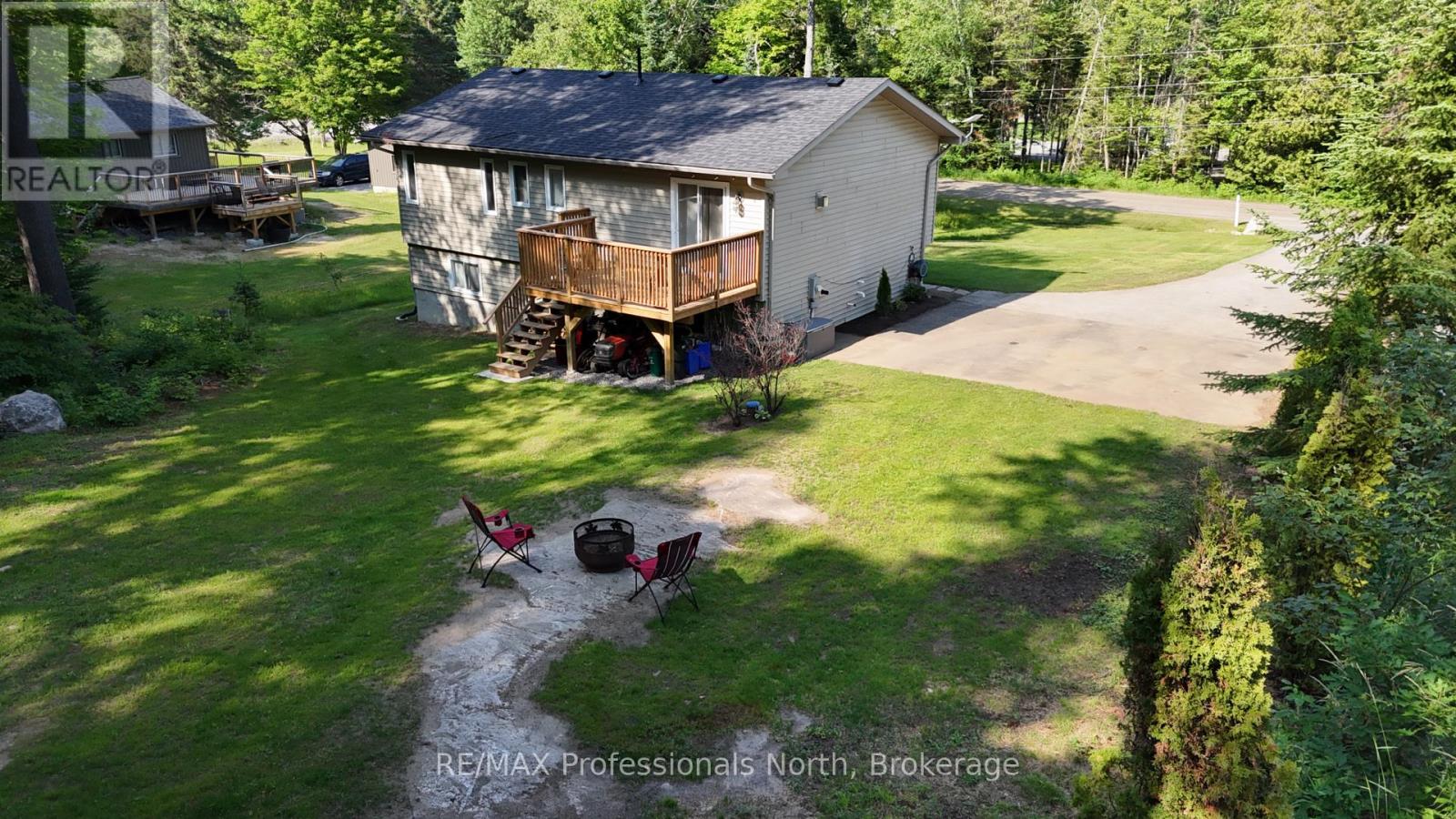 1036 Post Road, Bracebridge, Ontario  P1L 1W9 - Photo 3 - X13536448