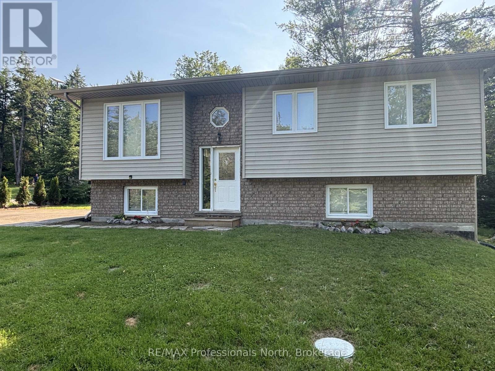 1036 Post Road, Bracebridge, Ontario  P1L 1W9 - Photo 8 - X13536448
