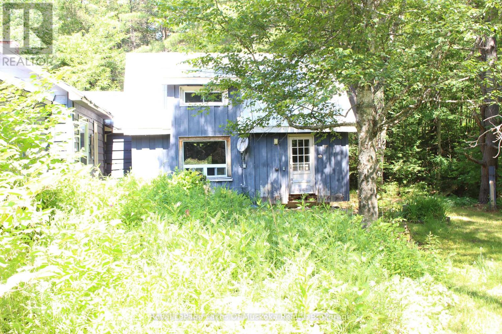 2007 Brunel Road, Huntsville, Ontario  P1H 2J3 - Photo 1 - X13538586