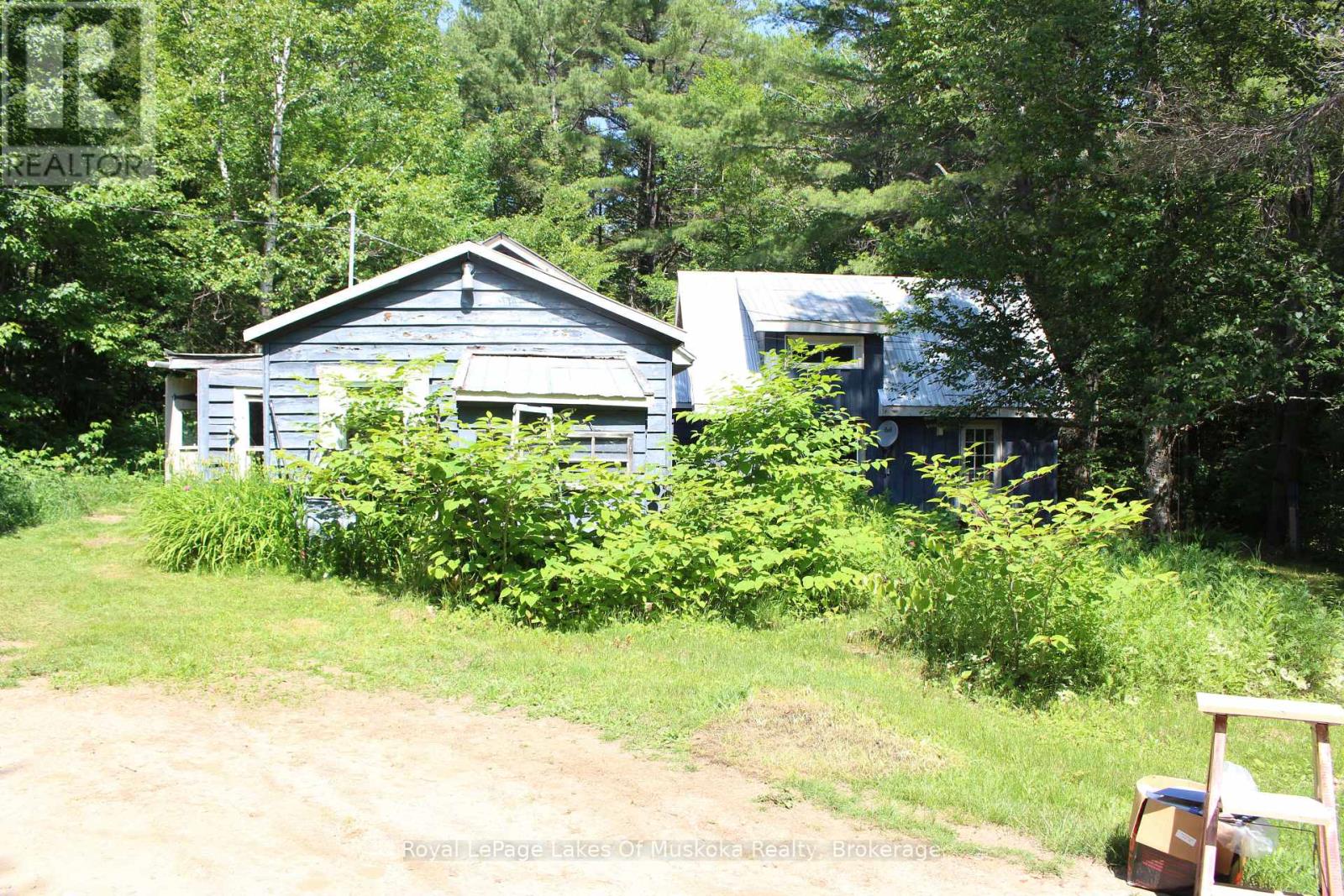 2007 Brunel Road, Huntsville, Ontario  P1H 2J3 - Photo 2 - X13538586