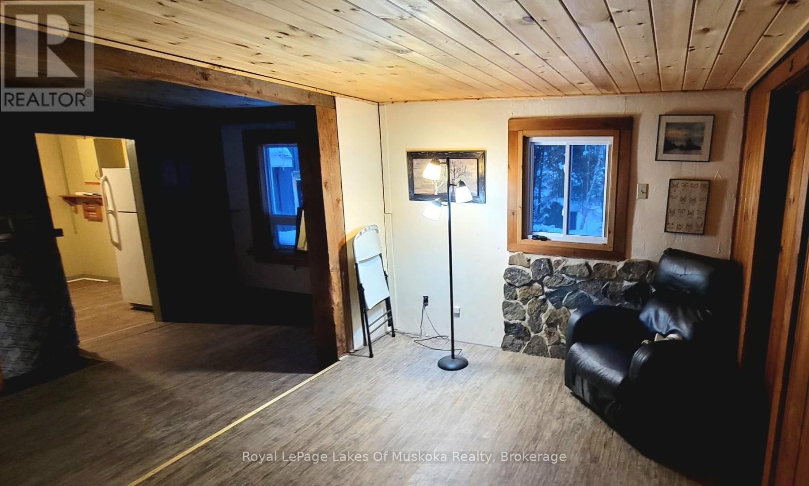 2007 Brunel Road, Huntsville, Ontario  P1H 2J3 - Photo 4 - X13538586