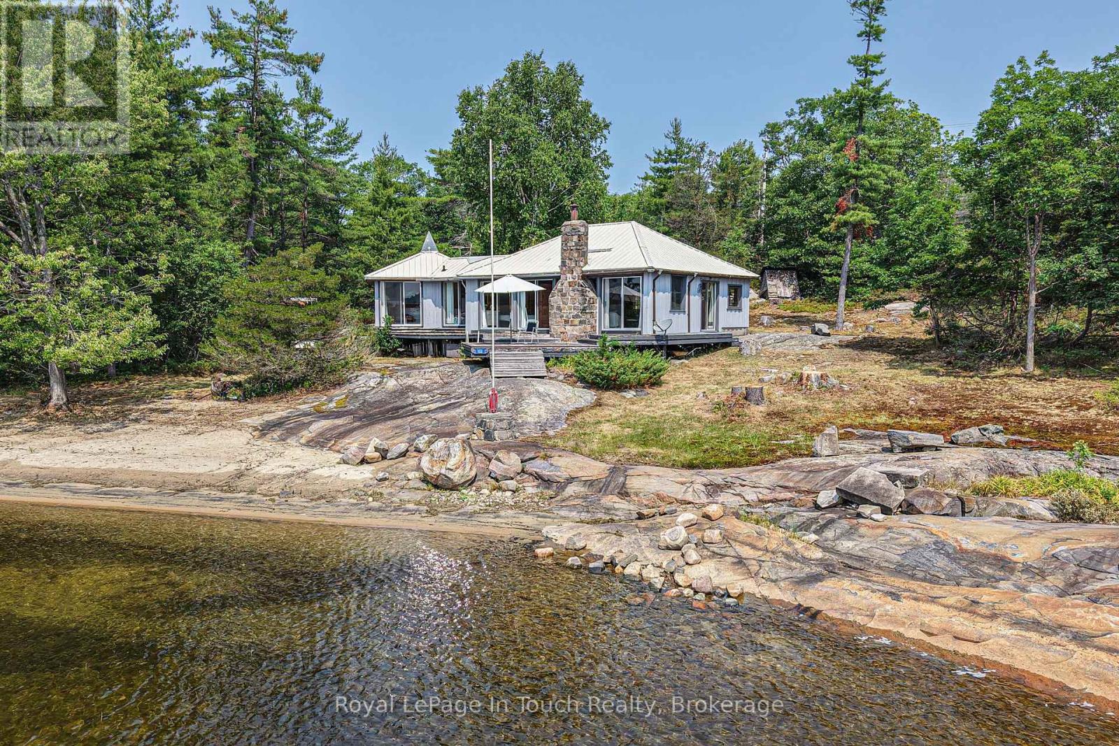 9232 Is 1810 - Bone Island, Georgian Bay, Ontario  P0E 1E0 - Photo 1 - X13539772