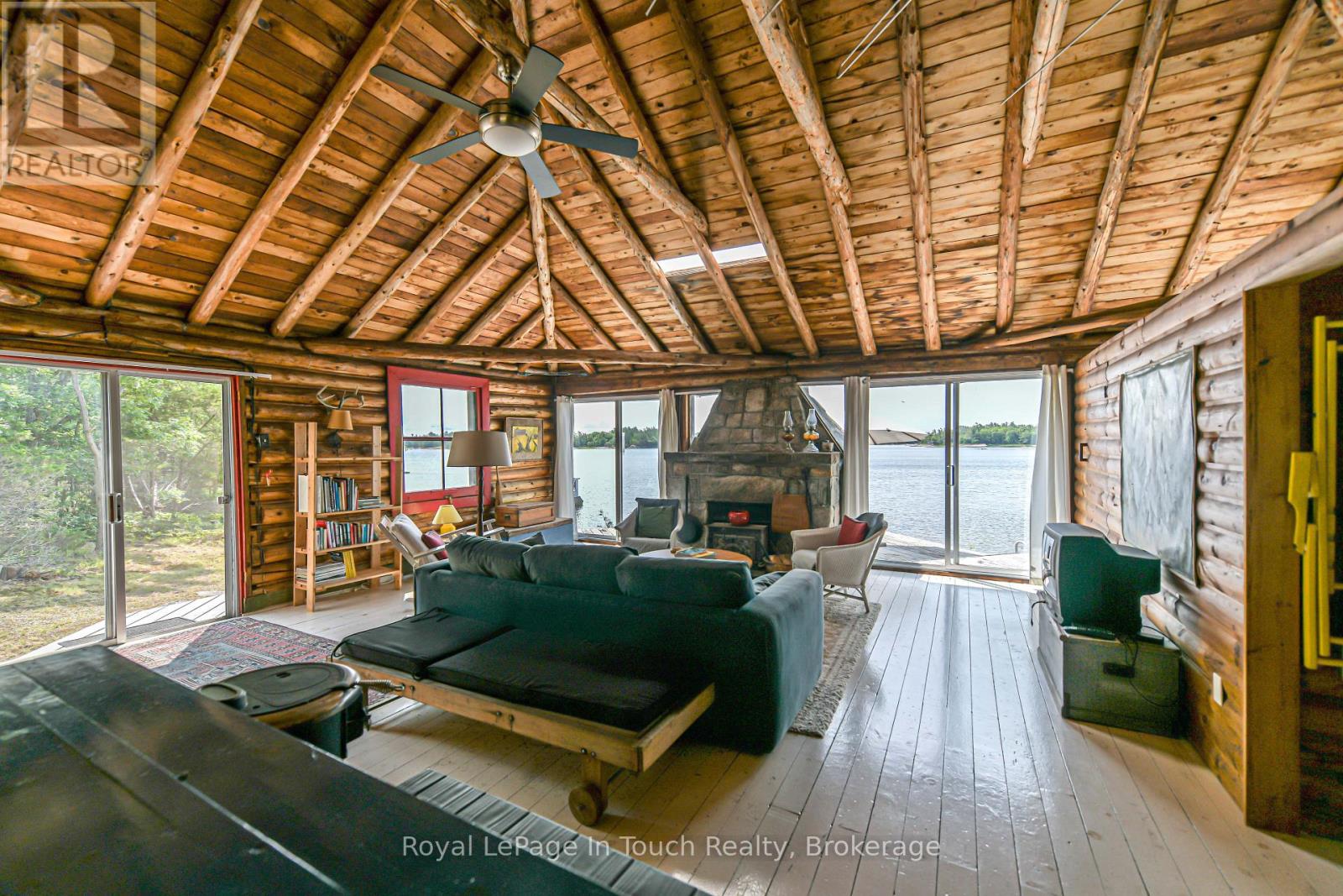 9232 Is 1810 - Bone Island, Georgian Bay, Ontario  P0E 1E0 - Photo 10 - X13539772