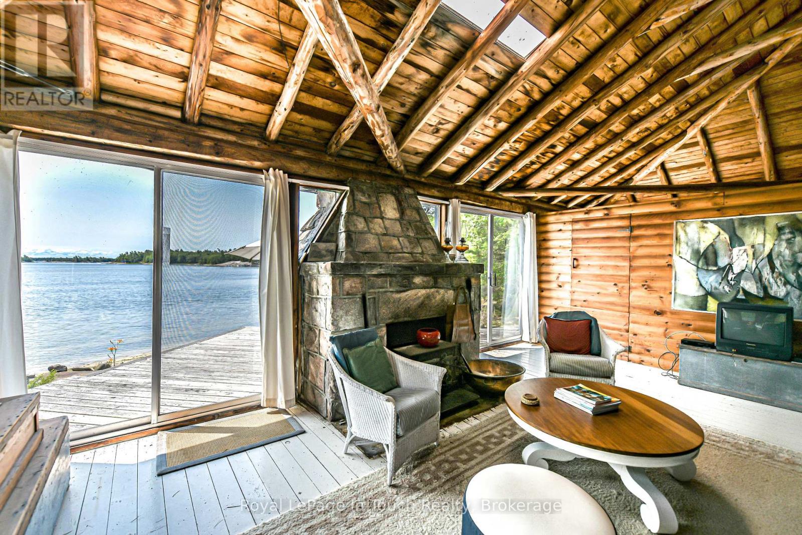 9232 Is 1810 - Bone Island, Georgian Bay, Ontario  P0E 1E0 - Photo 11 - X13539772