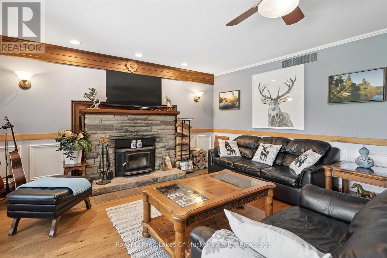 1012 Grey Street, Muskoka Lakes, Ontario P0C 1A0 - Photo 9 - X13542050