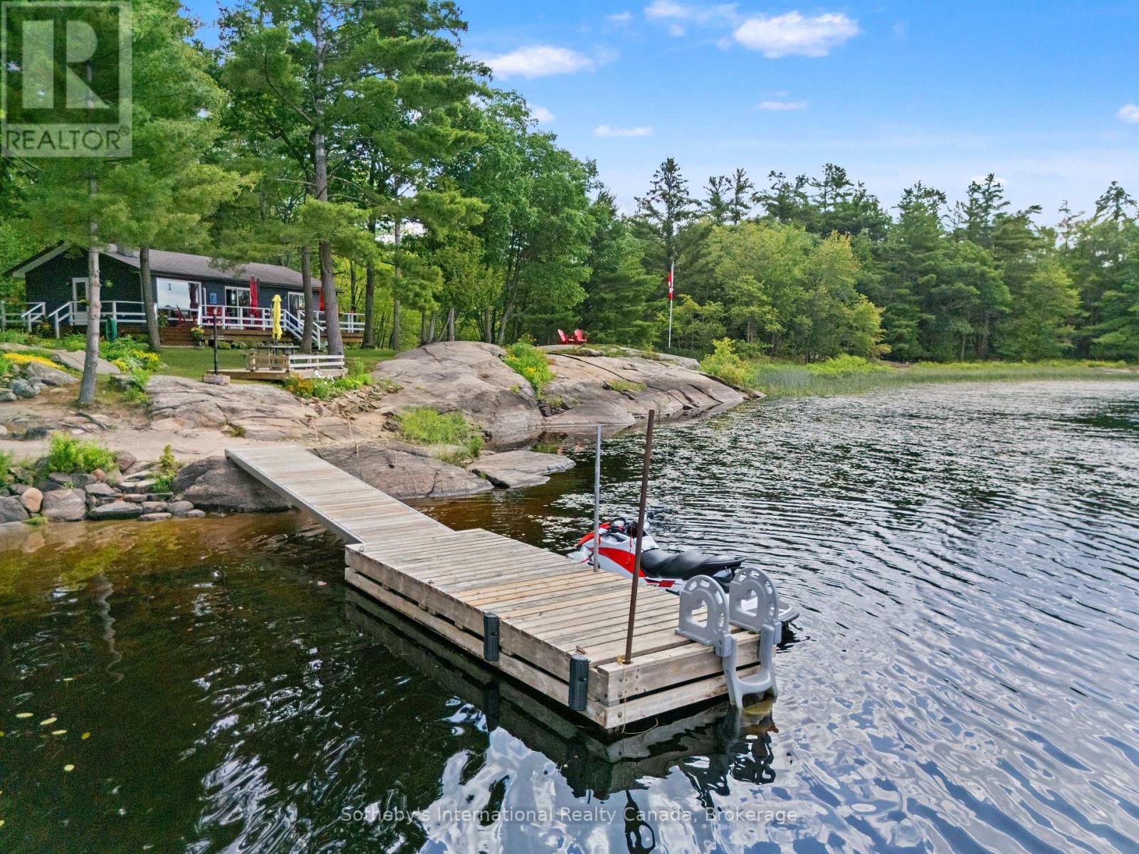 834 Eastshore Road, Georgian Bay, Ontario P0C 1A0 - Photo 2 - X13542062