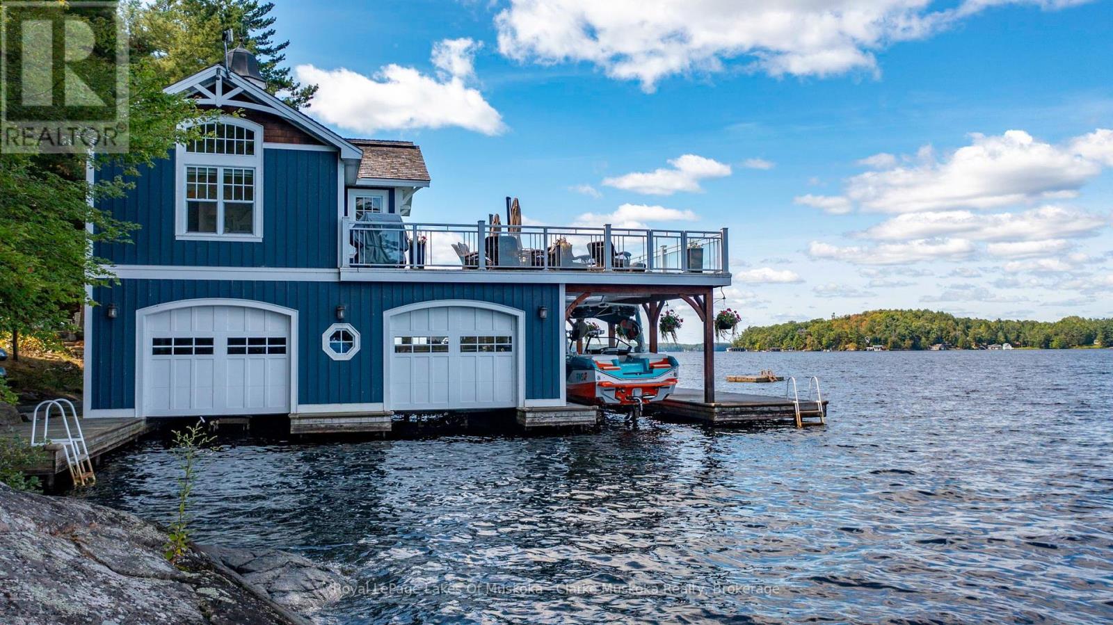 M81 Pine Island #1 Island, Muskoka Lakes, Ontario  P1L 1W8 - Photo 4 - X13542484