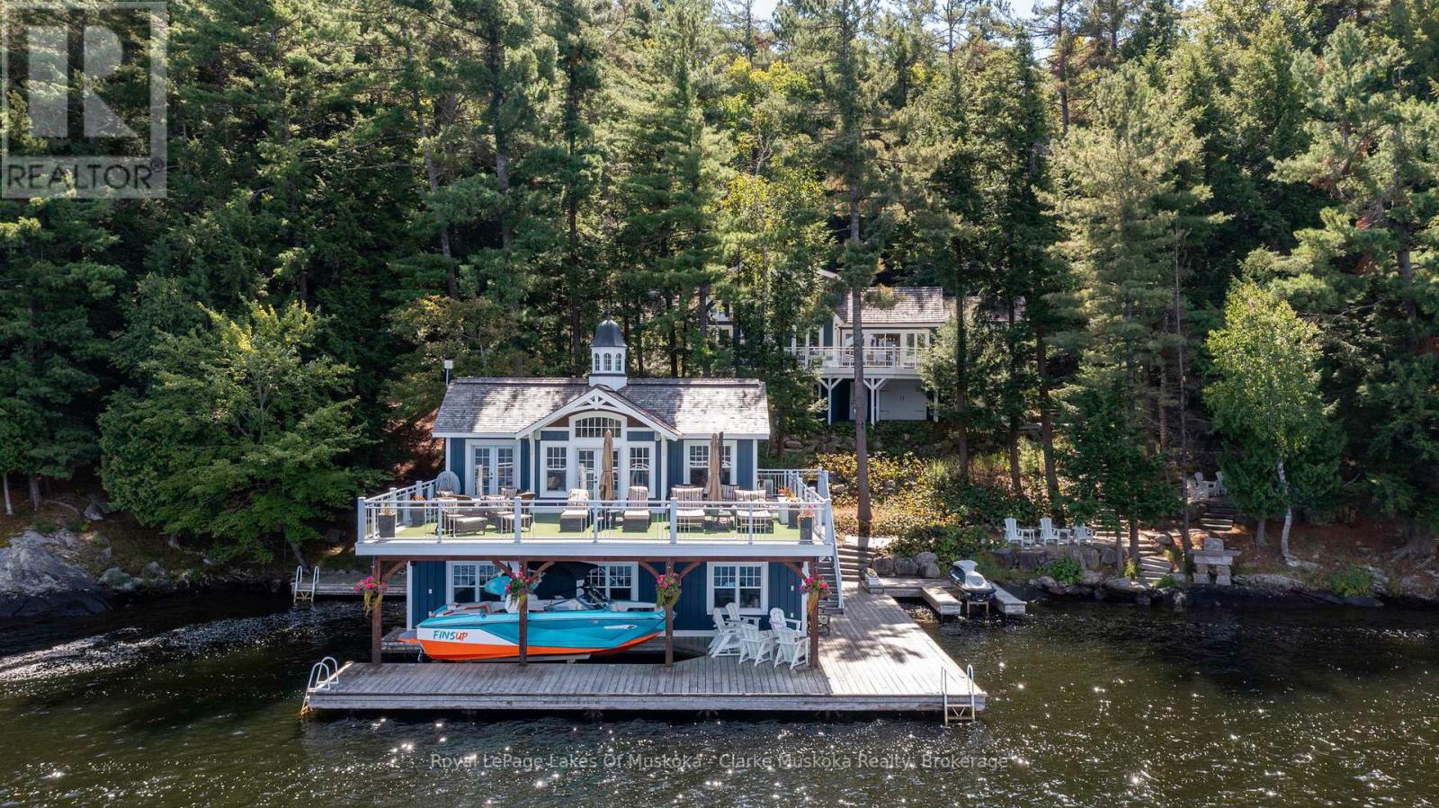 M81 Pine Island #1 & 1b Island, Muskoka Lakes, Ontario P1L 1W8 - Photo 3 - X13542488