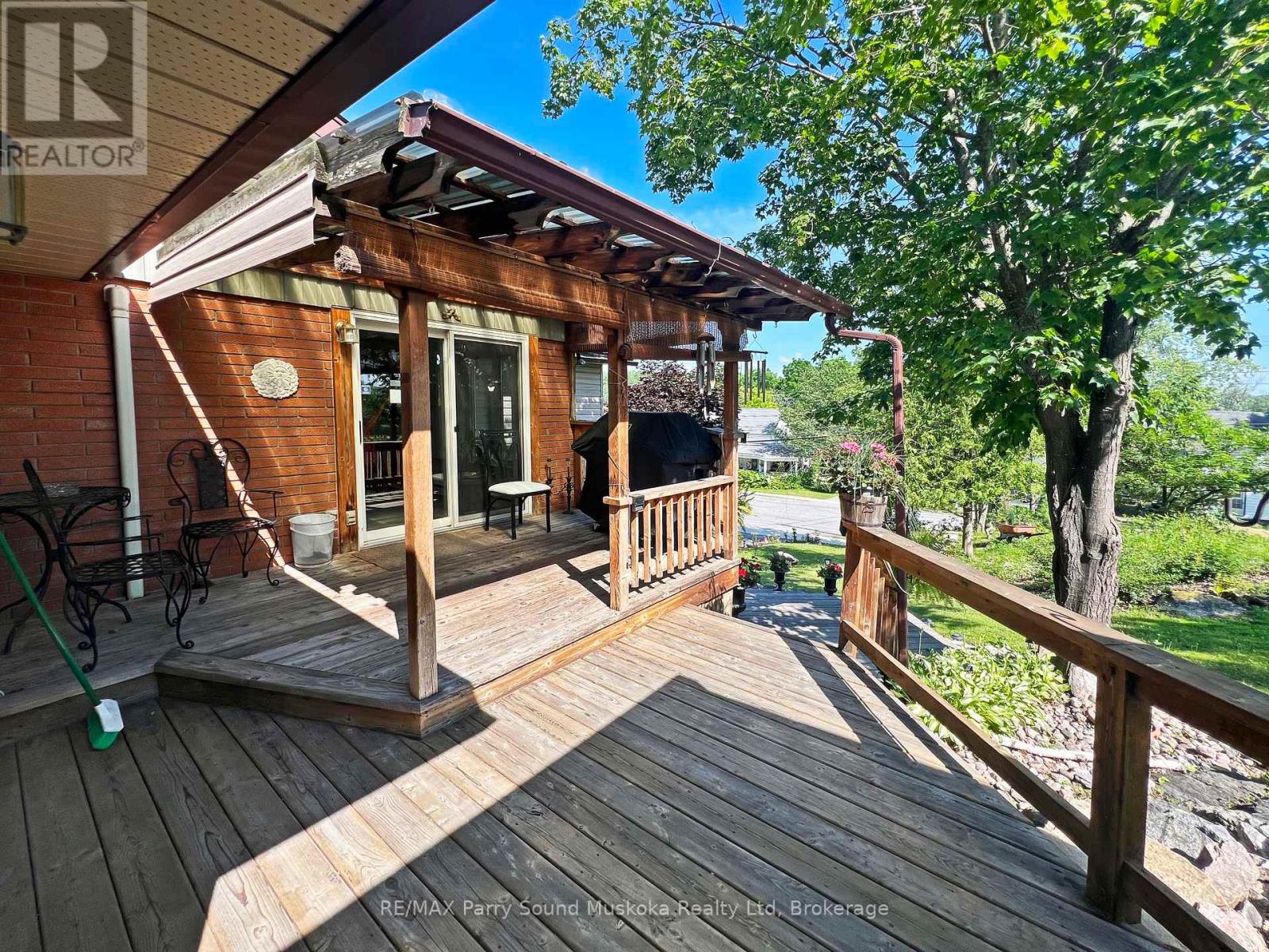 44 William Street, Parry Sound, Ontario  P2A 1V1 - Photo 5 - X13543526