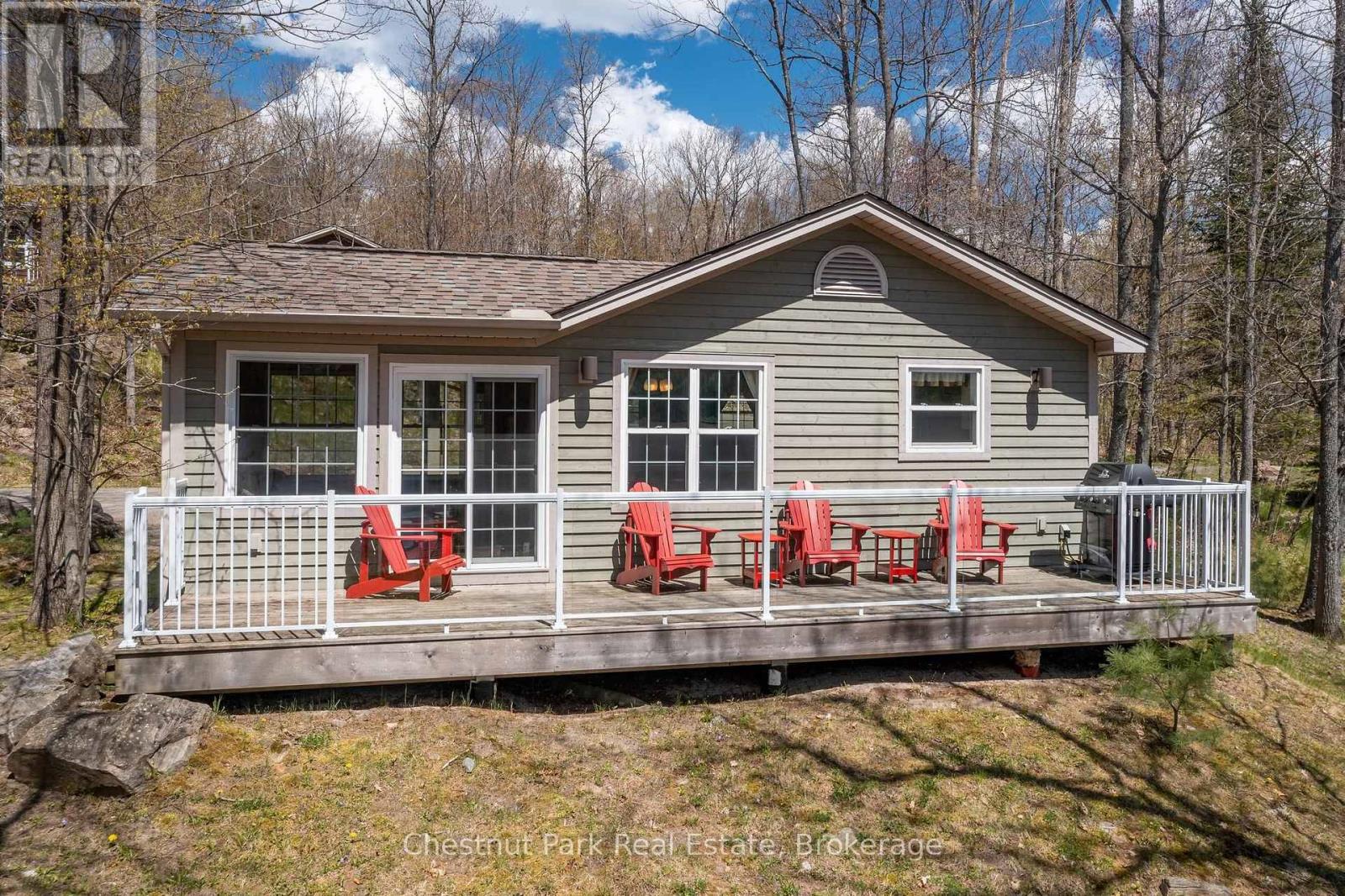 115-10 - 1052 Rat Bay Road, Lake Of Bays, Ontario  P1H 2J6 - Photo 1 - X13547454