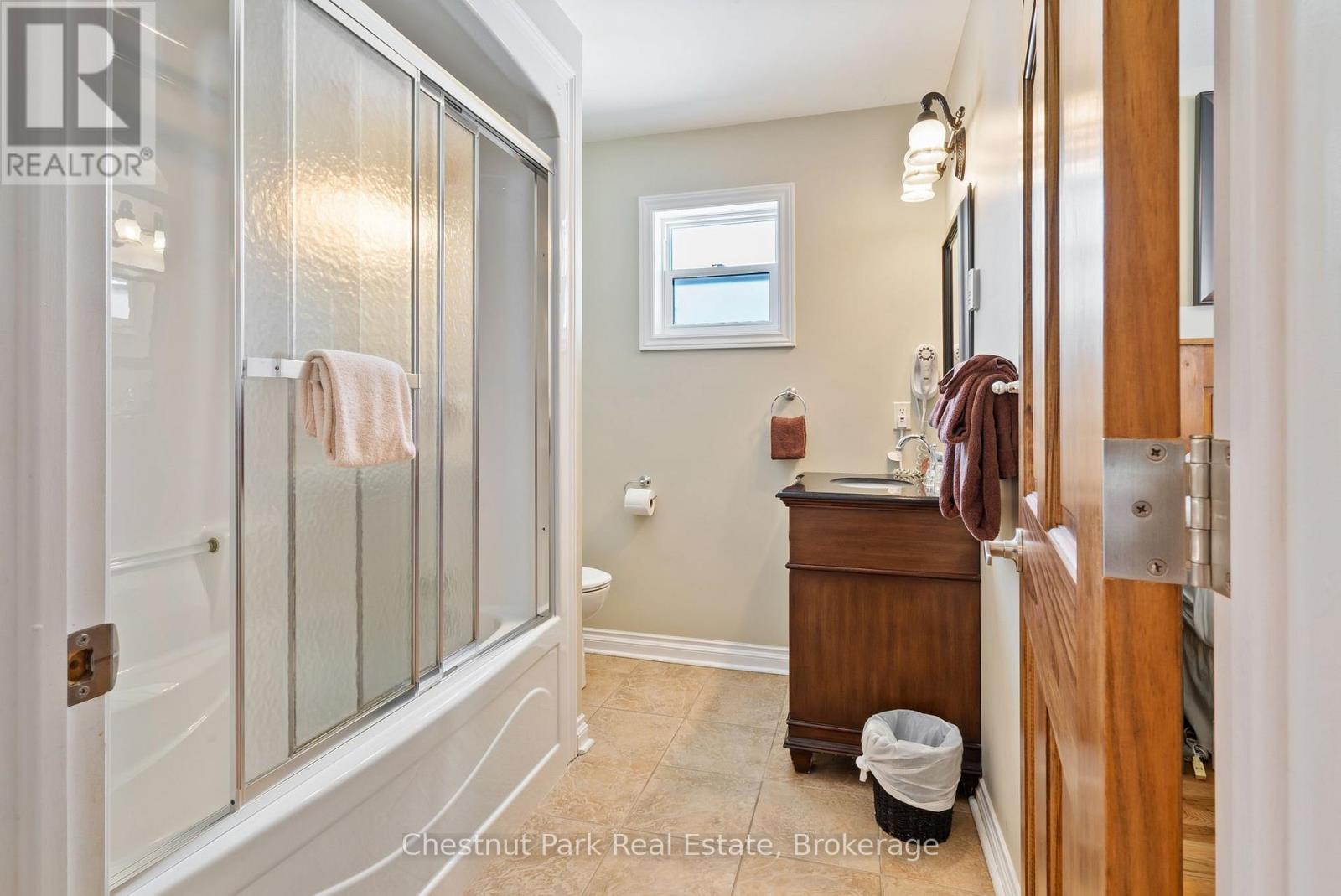 115-10 - 1052 Rat Bay Road, Lake Of Bays, Ontario  P1H 2J6 - Photo 8 - X13547454