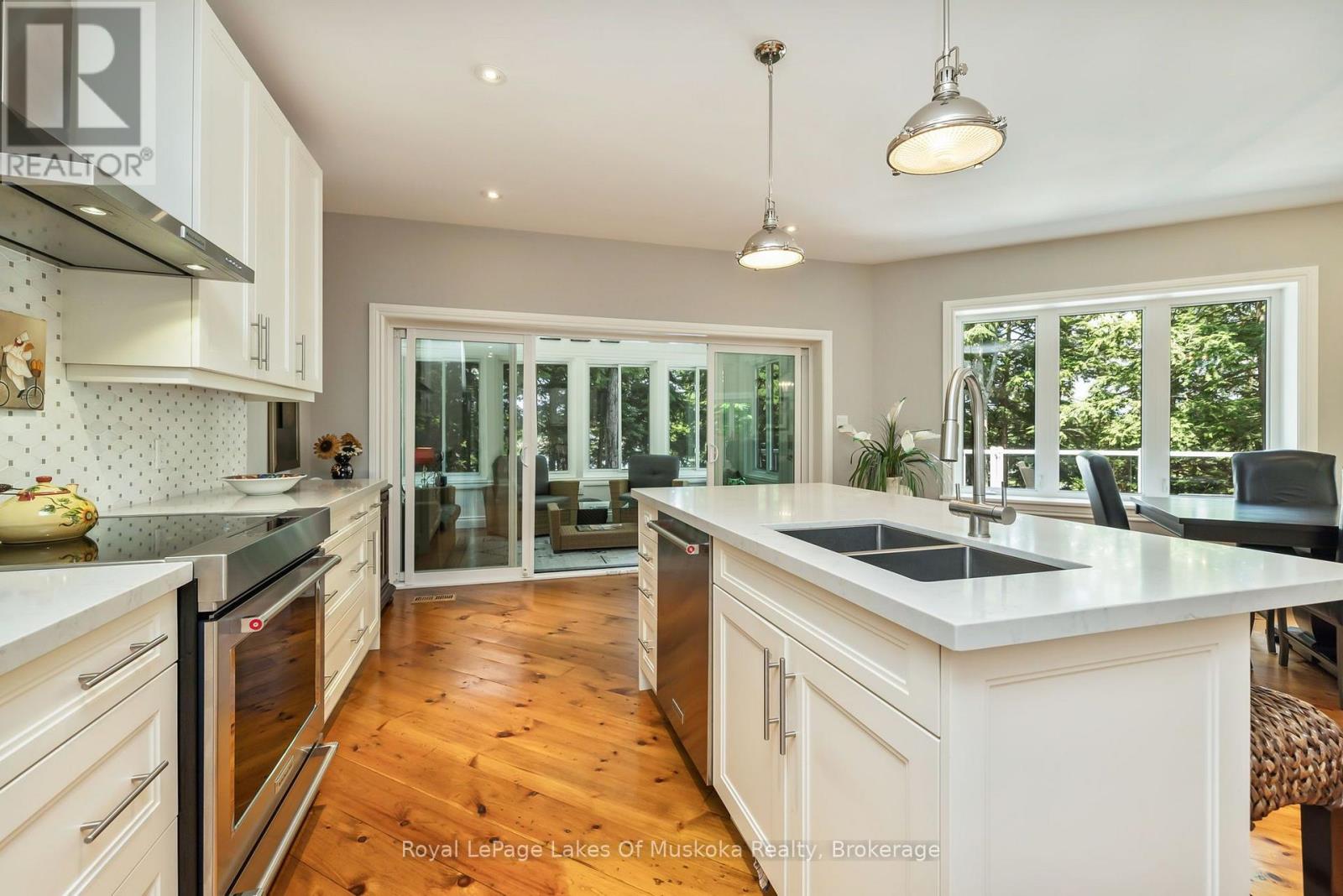 1047 Brandy Crest Road, Muskoka Lakes, Ontario  P0B 1J0 - Photo 14 - X13548294