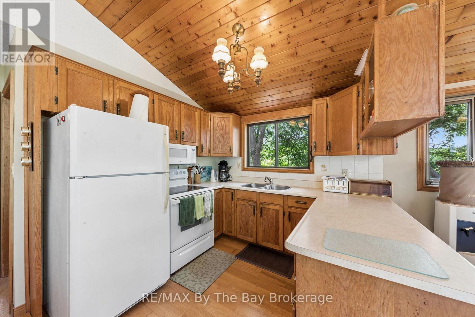 13626 Georgian Bay Shore, Georgian Bay, Ontario  L0K 1S0 - Photo 21 - X13548902