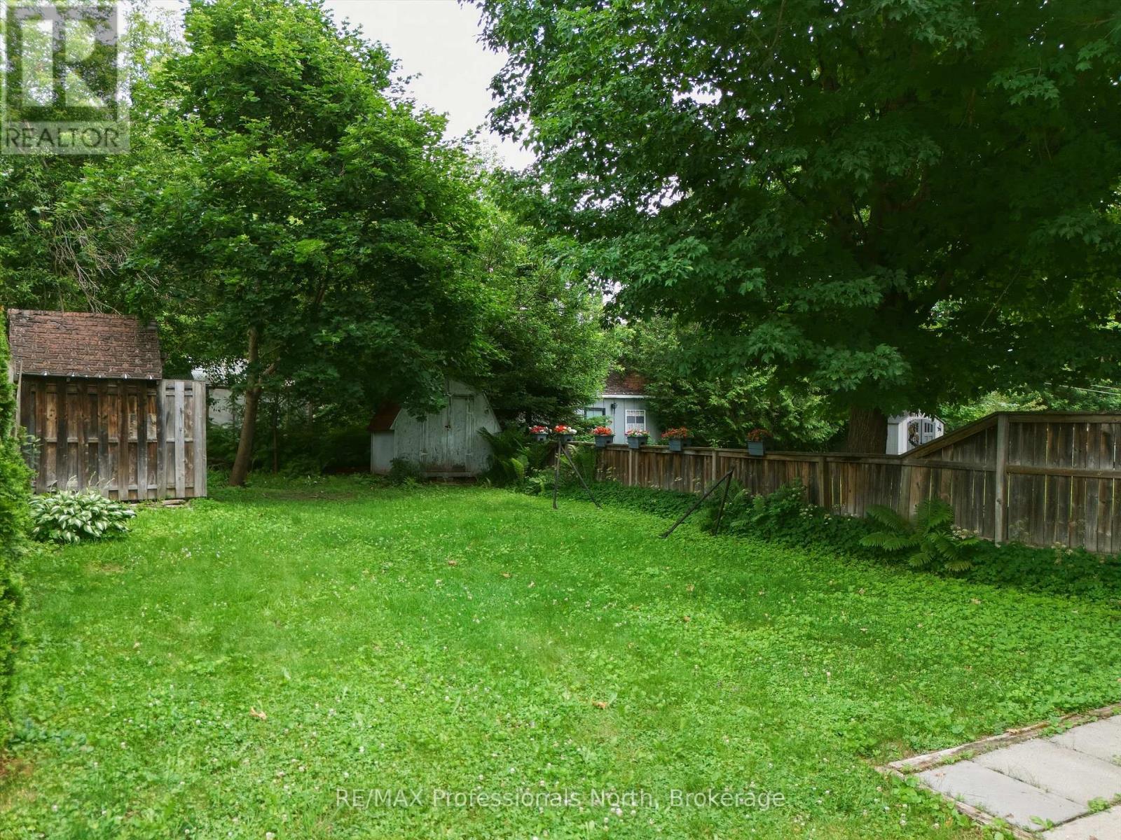 213 James Street, Bracebridge, Ontario  P1L 2B8 - Photo 30 - X13552124