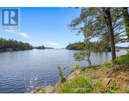 1 MERLIN (ISLAND M91) ISLAND, Muskoka Lakes, Ontario