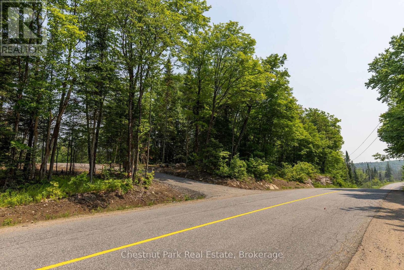 2212 Aspdin Road, Huntsville, Ontario  P0B 1M0 - Photo 2 - X13553370