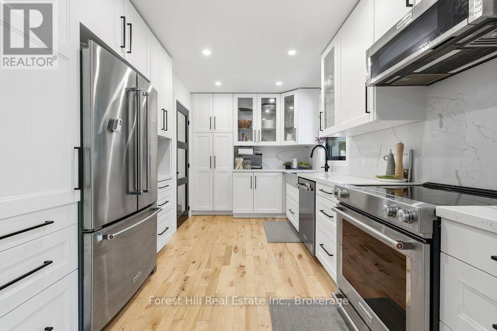 415 Wellington Street, Gravenhurst, Ontario  P1P 1A7 - Photo 5 - X13555362