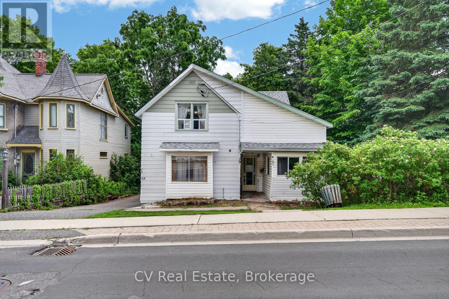 39 Church Street, Parry Sound, Ontario  P2A 1Y6 - Photo 1 - X13558890