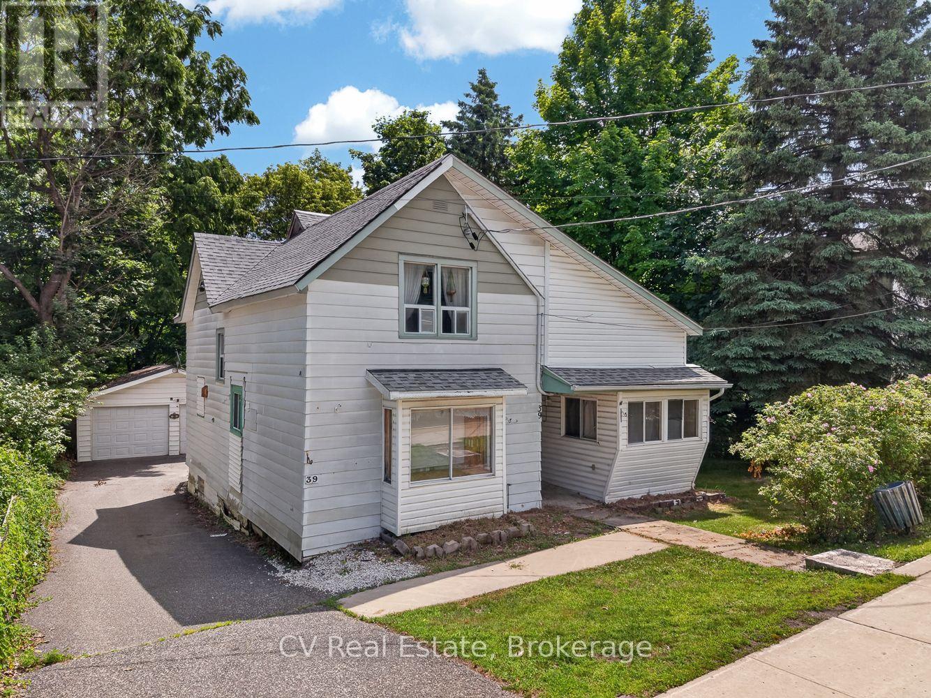 39 Church Street, Parry Sound, Ontario  P2A 1Y6 - Photo 2 - X13558890