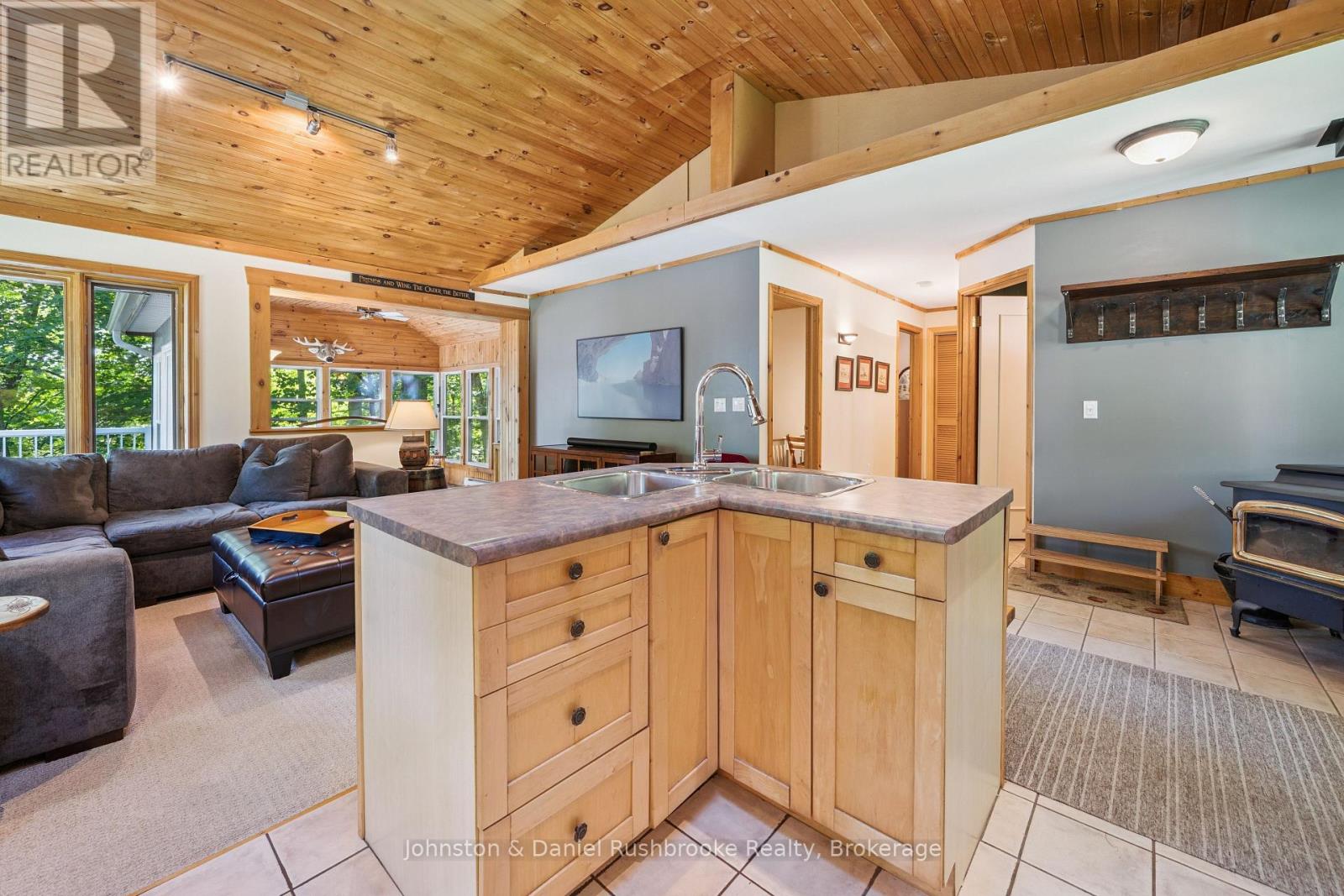 8 - 1155 Stephen Road, Muskoka Lakes, Ontario  P0B 1J0 - Photo 11 - X13560012