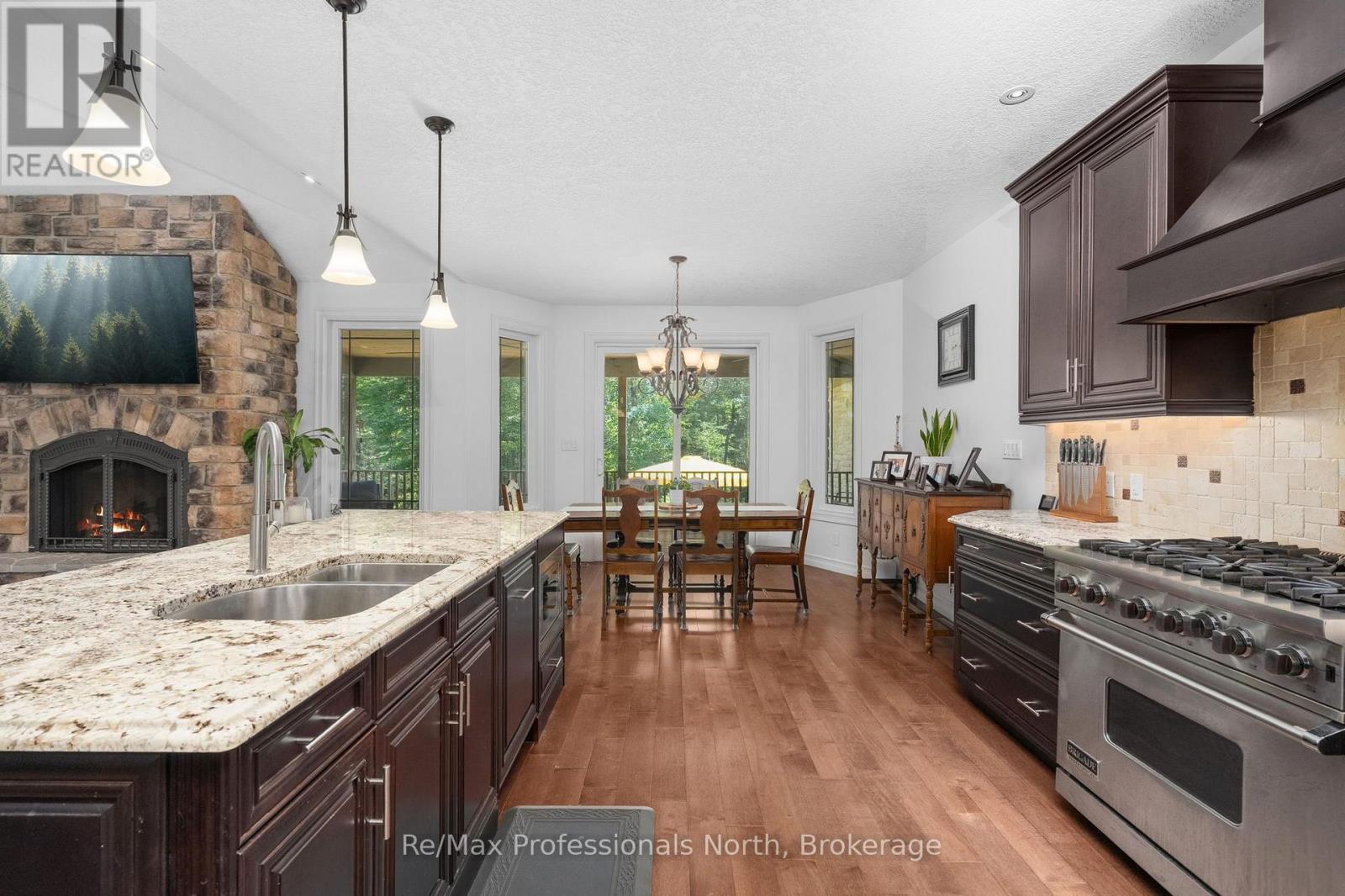 2452 Doe Lake Road, Gravenhurst, Ontario  P1P 1R3 - Photo 10 - X13560416