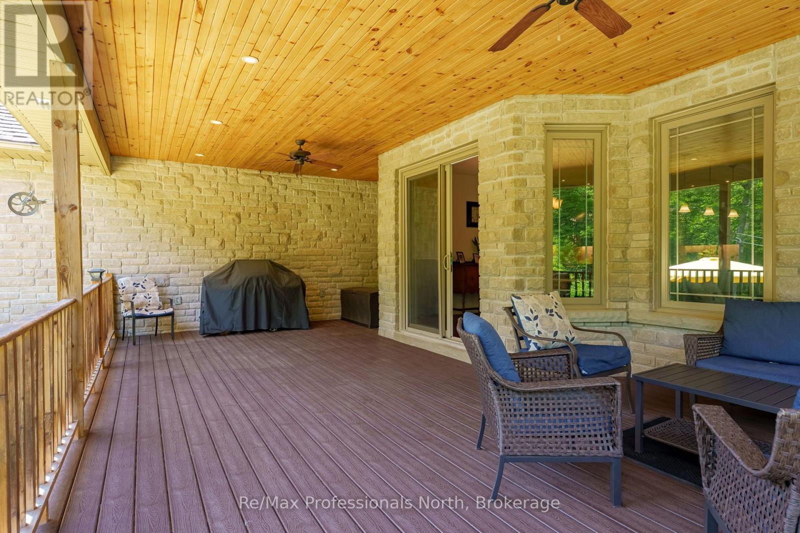 2452 Doe Lake Road, Gravenhurst, Ontario  P1P 1R3 - Photo 37 - X13560416