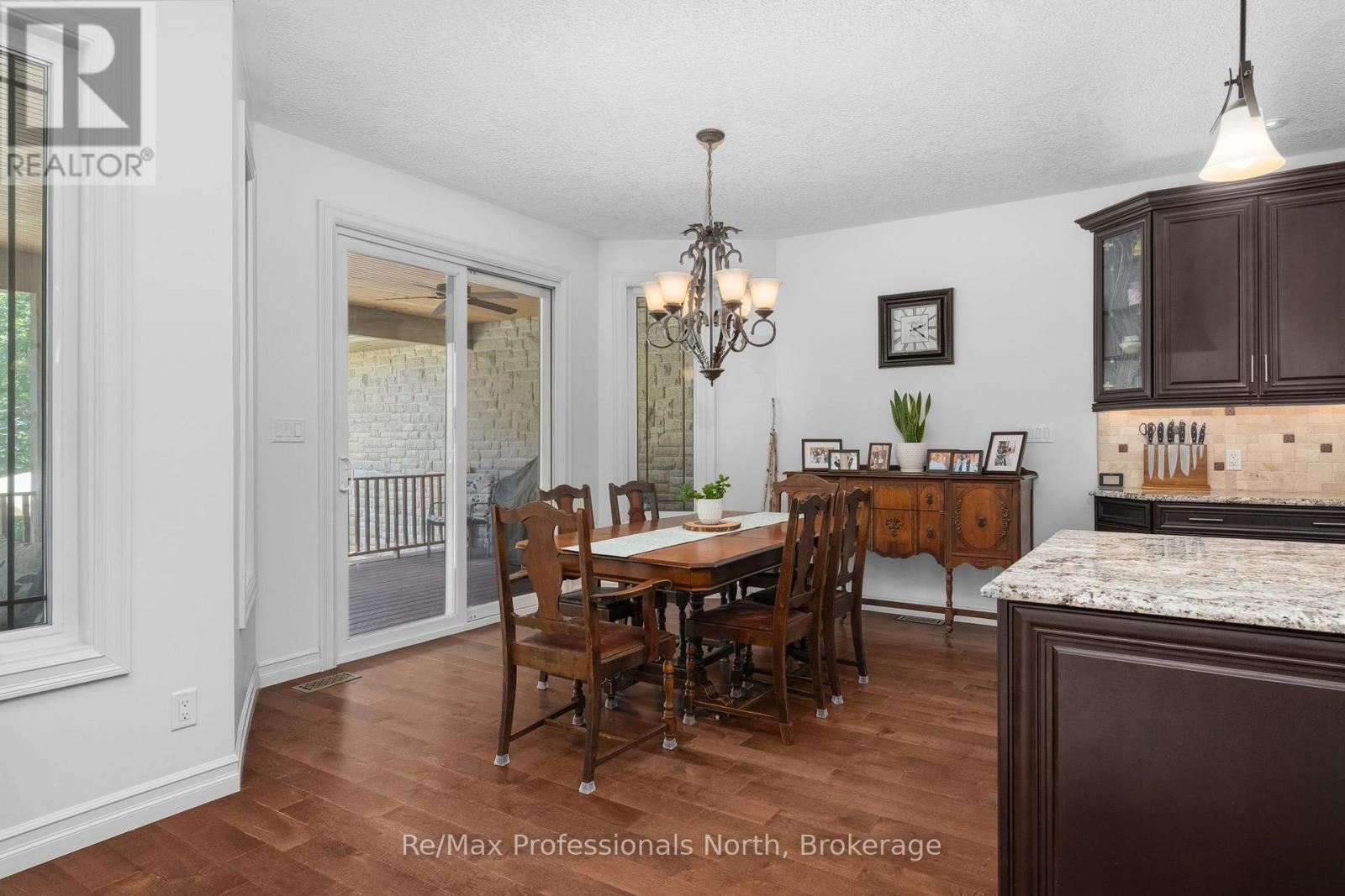 2452 Doe Lake Road, Gravenhurst, Ontario  P1P 1R3 - Photo 9 - X13560416
