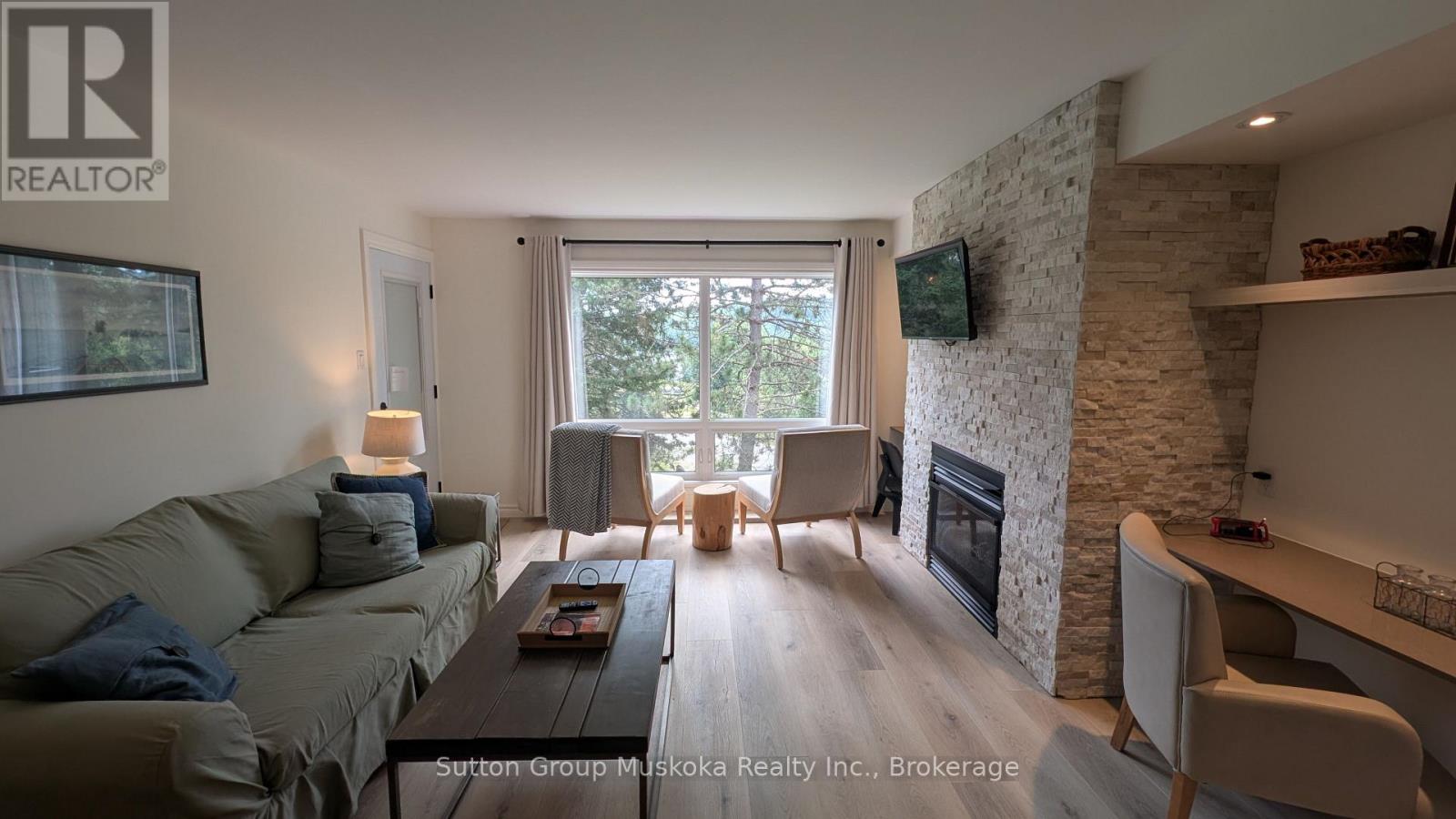 52-205 Deerhurst Drive, Huntsville, Ontario  P1H 2E8 - Photo 4 - X13562252