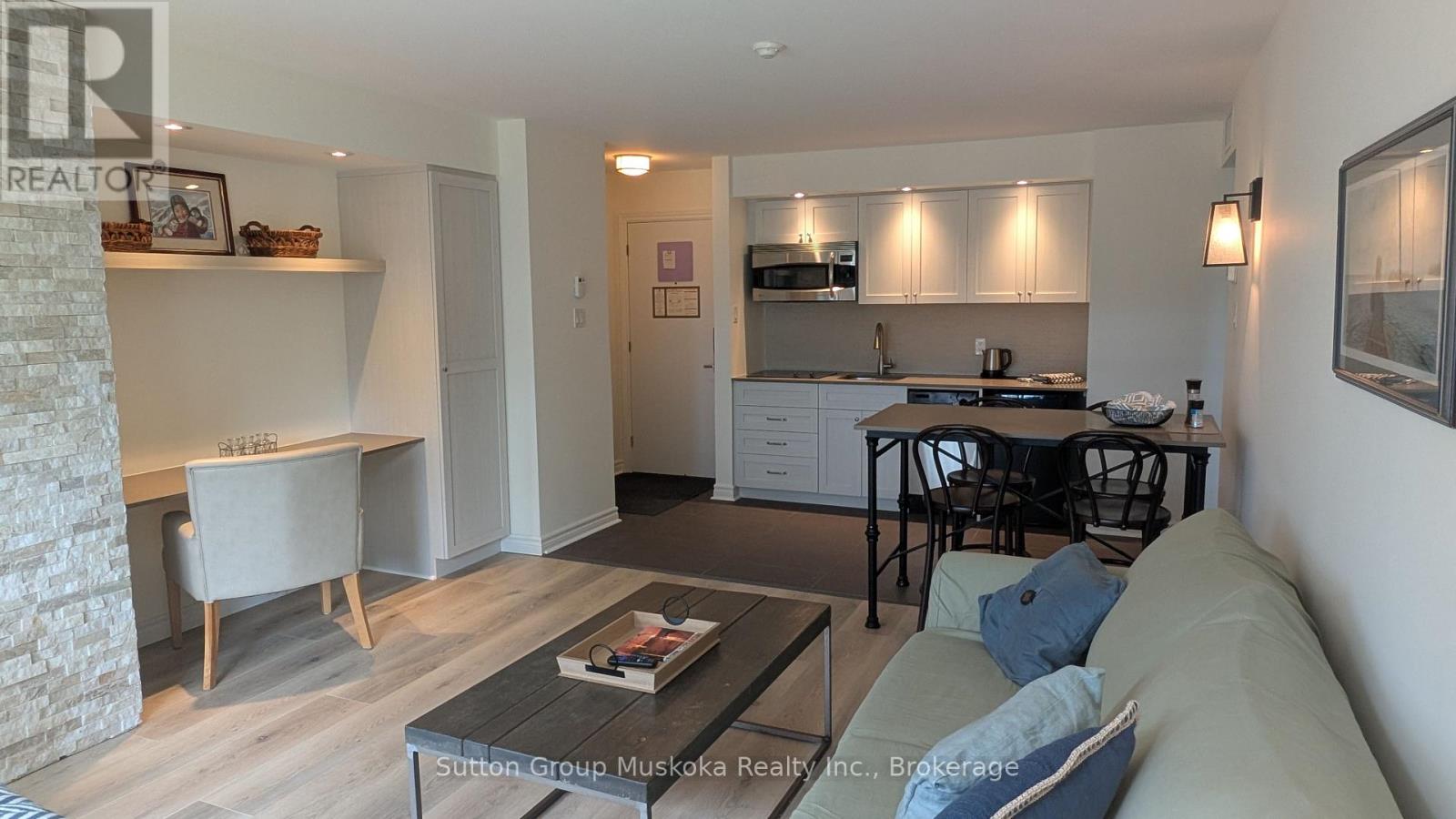 52-205 Deerhurst Drive, Huntsville, Ontario  P1H 2E8 - Photo 6 - X13562252