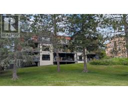 52-205 DEERHURST DRIVE, Huntsville, Ontario