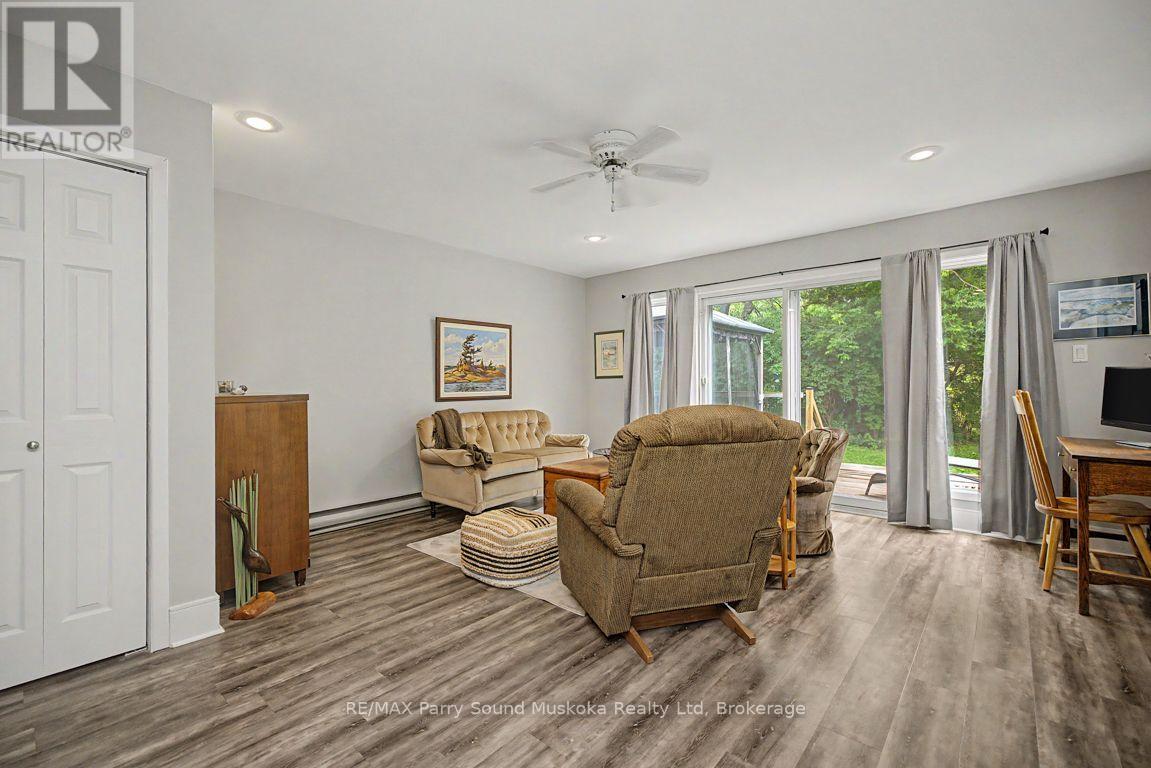 6 Prospect Street, Parry Sound, Ontario  P2A 2B6 - Photo 16 - X13562334
