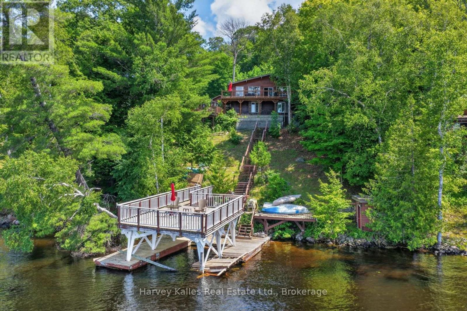 260 West Point Sands Road, Huntsville, Ontario  P1H 2J3 - Photo 1 - X13562918
